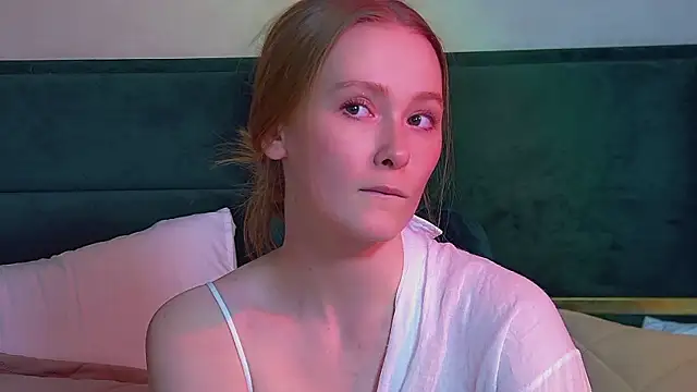 AgataFoxley's Live XXX Chat