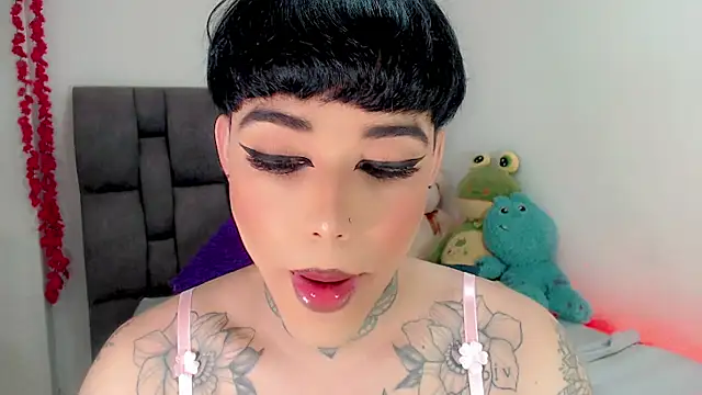 little_star_porn's Webcam Show