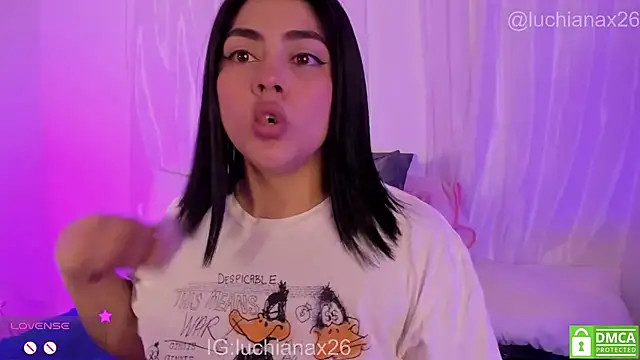 lucy26_ Adlı Modelin Canlı XXX Sohbeti