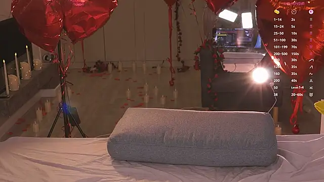 XXX chat uživo modela Ffoxyflame