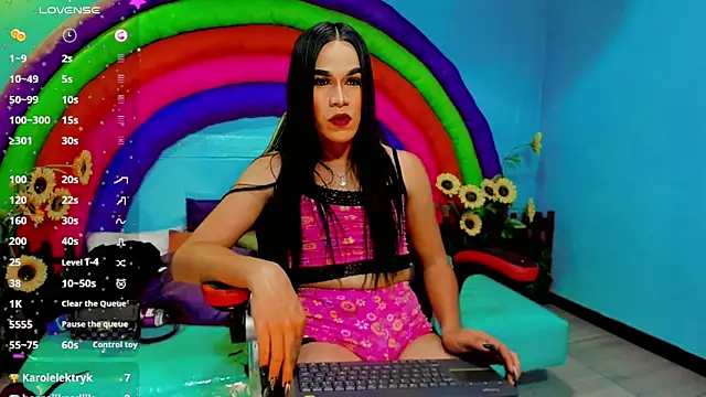 Karlaa_Hernandez_ 现场XXX聊天