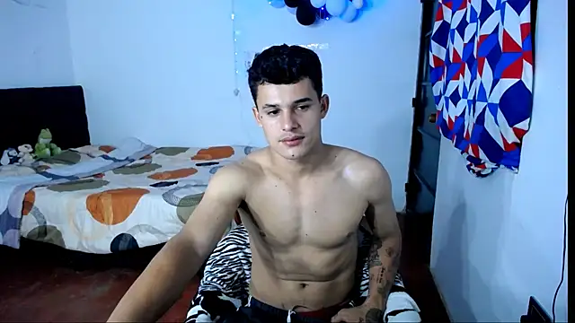 دردشة freddy_romas الجنسية المباشرة