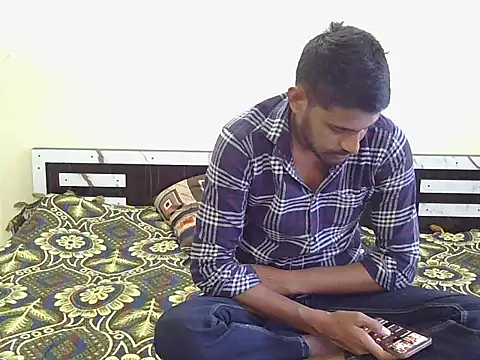 دردشة HotXKrish الجنسية المباشرة