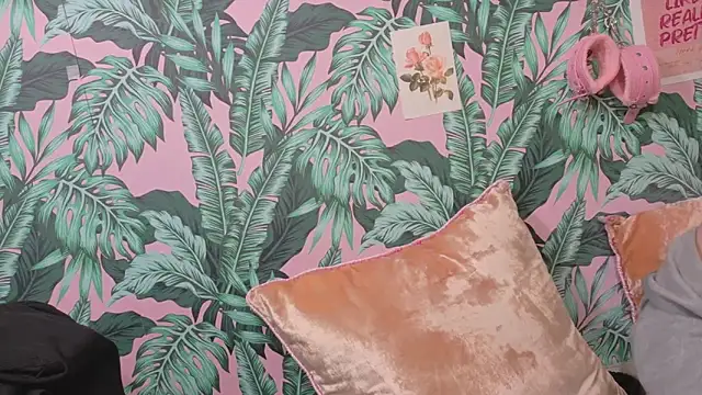 Živý XXX chat millie_rose_xo