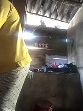 Bella-222 – Naživo XXX chat