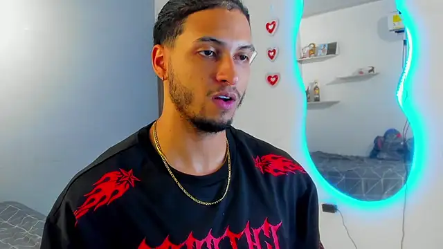 دردشة Kris_Khalifa69 الجنسية المباشرة