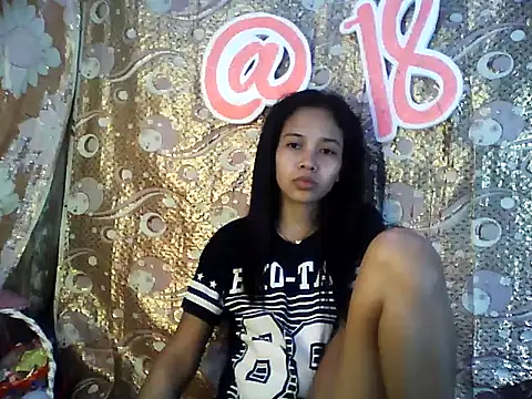 PinaySkinnyGirlのライブXXXチャット