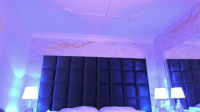 loladupont's Live XXX Chat