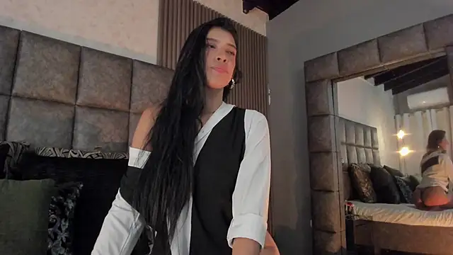 BrigitteVons Chat XXX in diretta