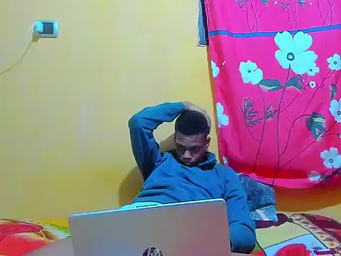 Chat XXX ao vivo de aunstin_farid1