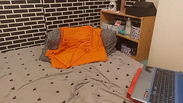 Онлайн чат XXX Spatgirl