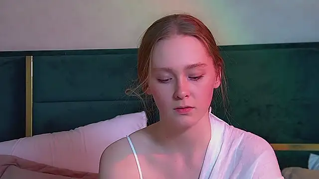 Chat +18 de AgataFoxley ao vivo