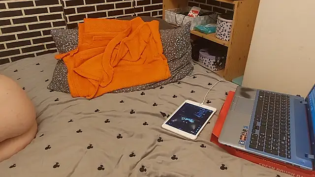 دردشة Spatgirl الجنسية المباشرة