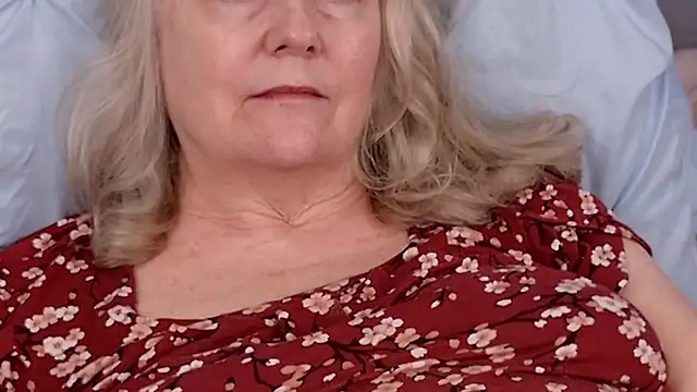 Kaitlyn_Winters: απευθείας συνομιλία ΧΧΧ