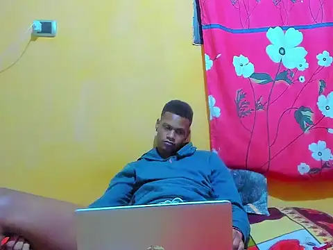 Chatroom XXX en direct de aunstin_farid1