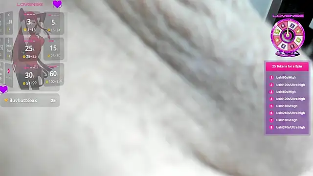 Chat XXX en directo de Petite-Goth