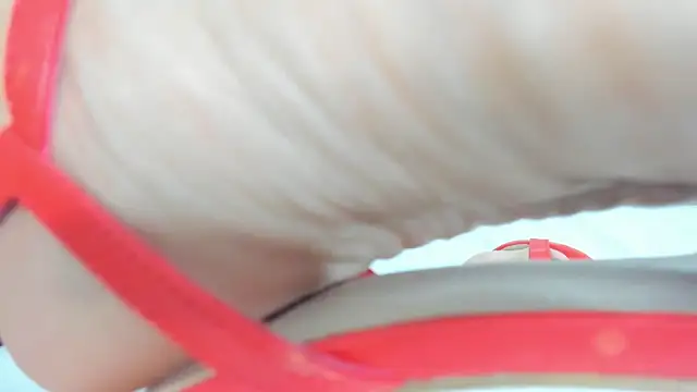 naia_cox Adlı Modelin Canlı XXX Sohbeti