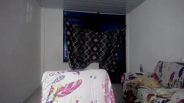 Chat +18 de sirena_15 ao vivo