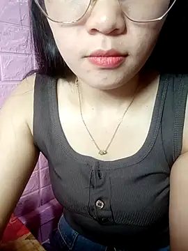 Eye-squirt Show Webcam