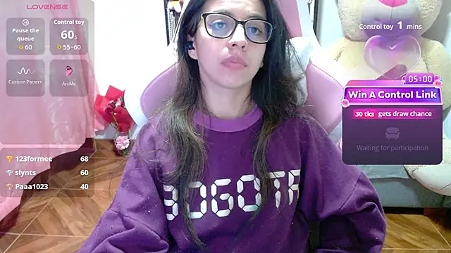 XXX chat uživo modela Maggie_Fox3