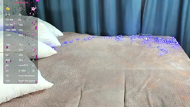 Tasty_booty élő XXX-chatje