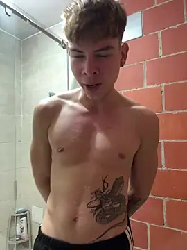 Chatroom XXX en direct de Handsome_boys69