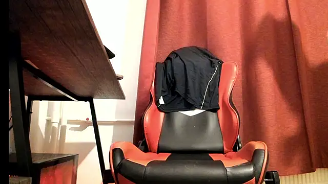 Chatroom XXX en direct de ashtondel