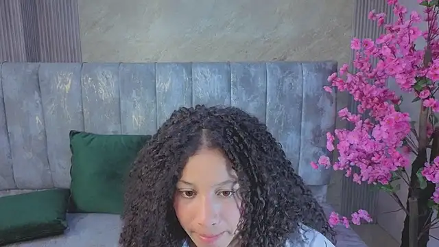 Živý XXX chat xyra_veln_s