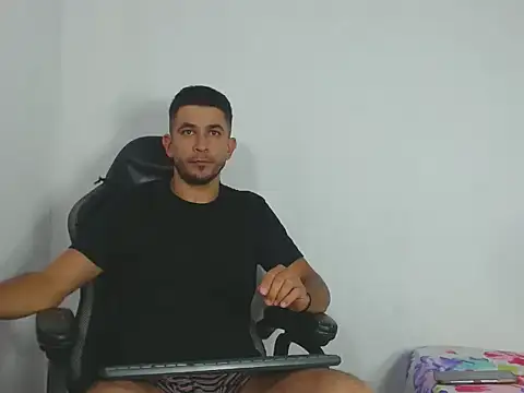 Chatroom XXX en direct de _Grasshopper