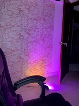 แชท XXX สดของ Soy_Daniela