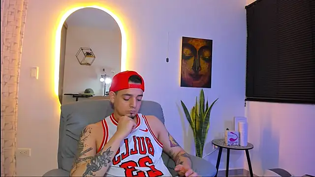 Chatroom XXX en direct de alejandro_calderon1