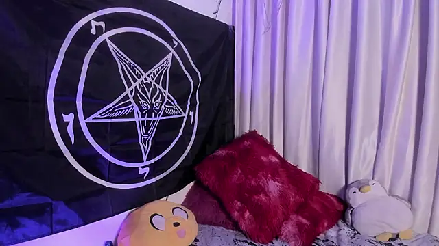 XXX chat uživo modela Lilith_Zenith_