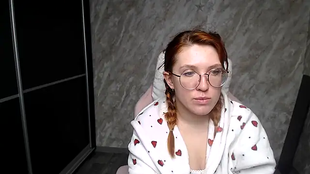 Czat XXX na żywo – Reginasmilee