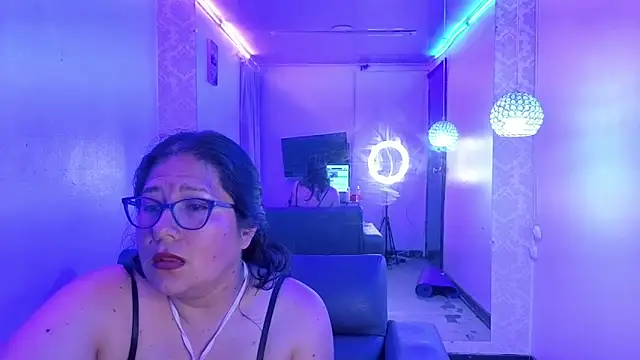 Chat +18 de scarlett_widow_ ao vivo