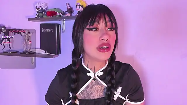 Akari1_MischiefのライブXXXチャット