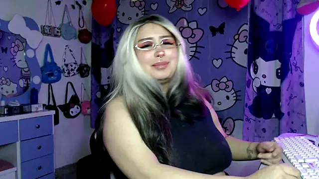 lussyevans24 – Live XXX-chat