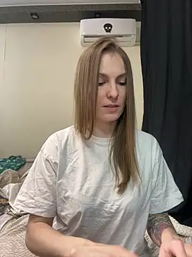 RachelBelI webkamerás műsora