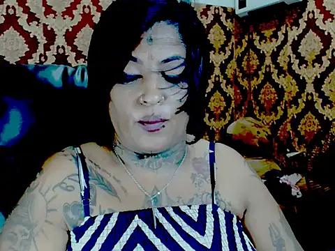 Indiancatz2 live XXX chat