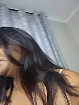 Živý XXX chat Indian_GlowingMiax