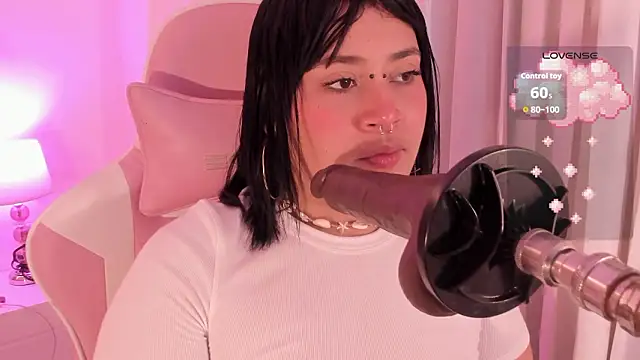 Živý XXX chat mia_yeager