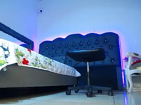 Emily_Jedet Obrolan Langsung XXX