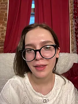 Webkamerová show MyKittySayMeow