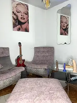 Онлайн чат XXX Mydreams69