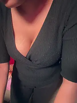 Živý XXX chat Lucky_Flora