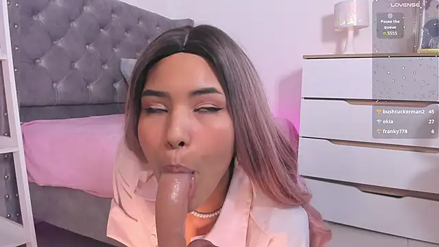 Molydoll 即時 XXX 聊天