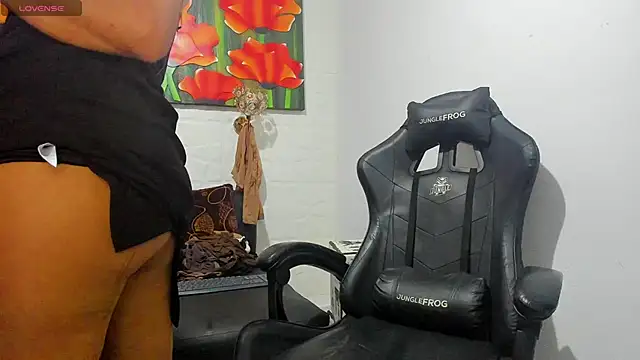 Miss_clarepocahose Adlı Modelin Canlı XXX Sohbeti