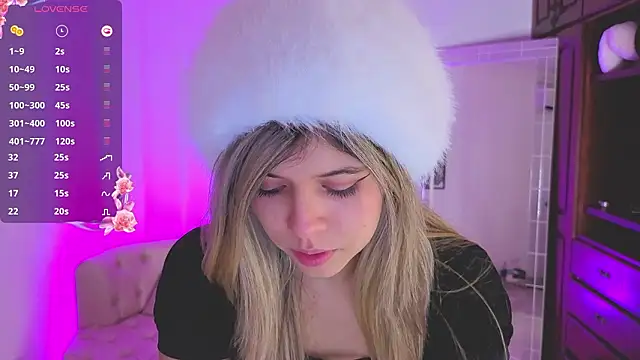 NATAASHA___ élő XXX-chatje