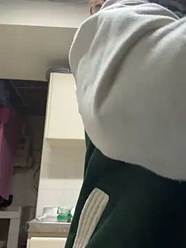 แชท XXX สดของ Larissa_Antonella