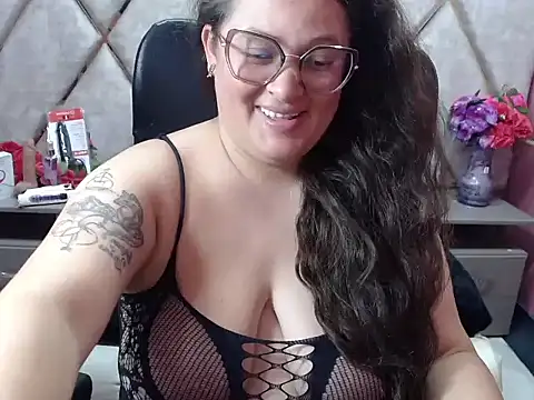 แชท XXX สดของ Sarah_Boobs_