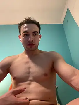 Pokazy przed kamerką – Maxx_neon